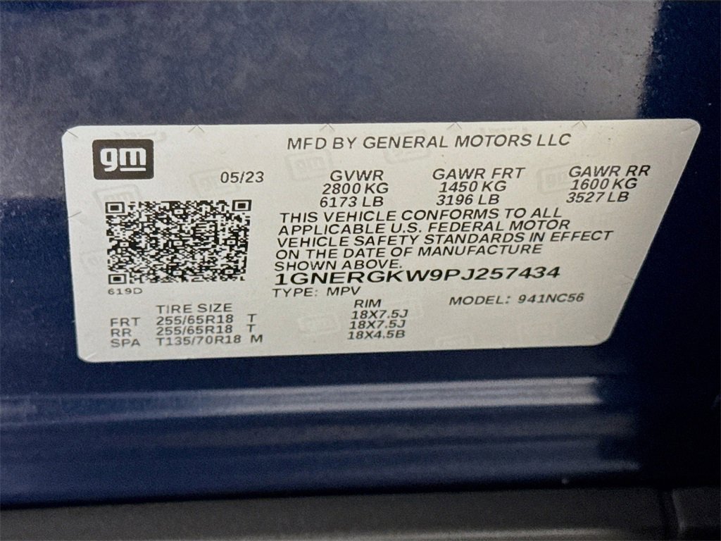 Used 2023 Chevrolet Traverse LT image 30