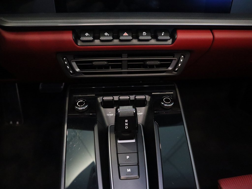 Used 2020 Porsche 911 Carrera S image 38