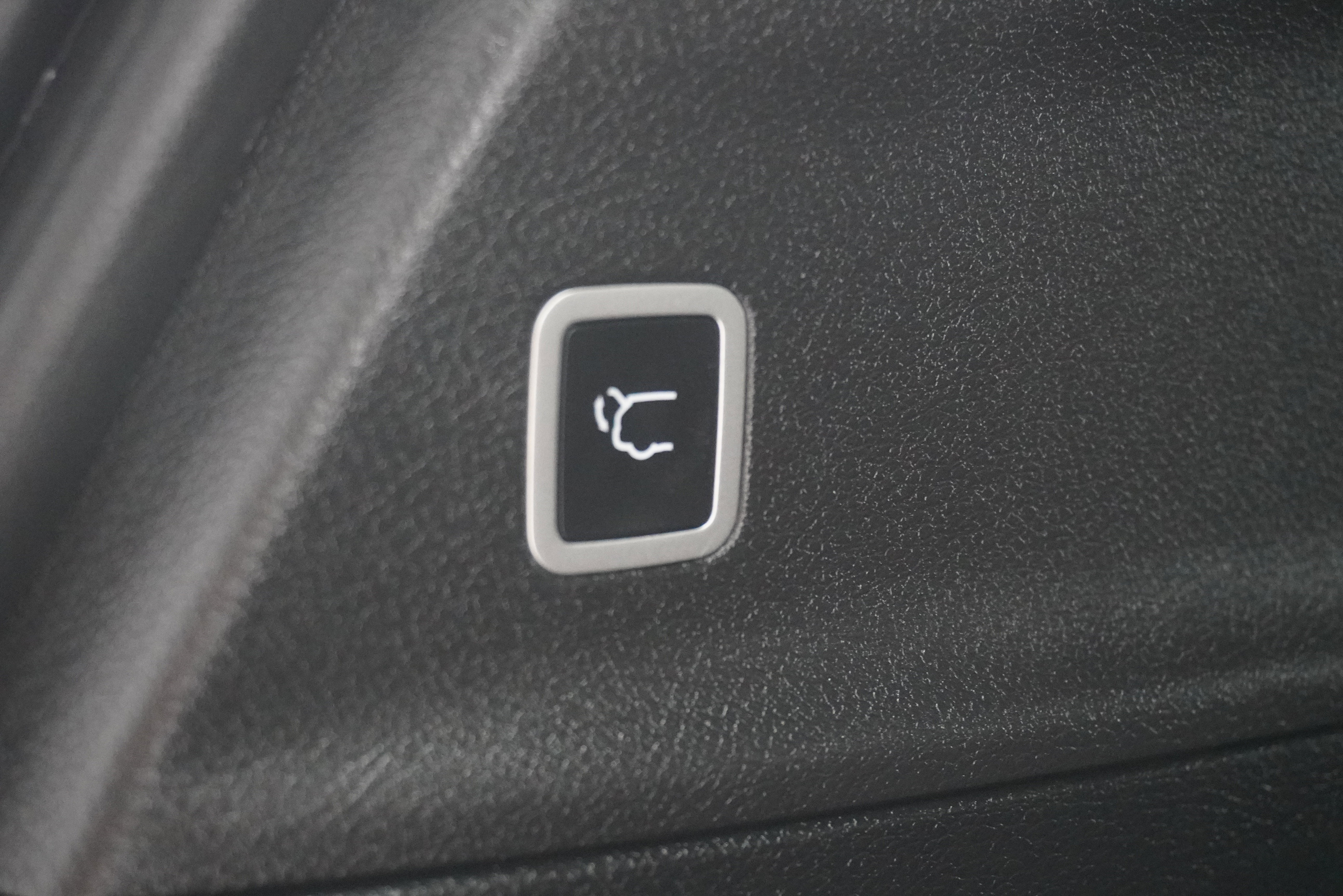 Used 2020 Chrysler Pacifica Touring-L Plus image 29