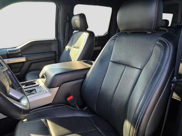 Used 2018 Ford F150 Lariat w/ Equipment Group 502A Luxury AWD/4WD image 20