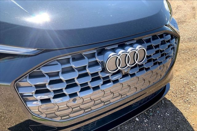 Certified 2025 Audi Q5 Premium w/ Premium Plus AWD/4WD image 30