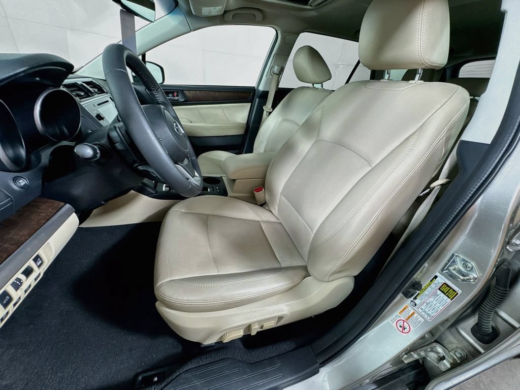 Used 2019 Subaru Outback 3.6R Limited w/ Popular Package #2 AWD/4WD image 25