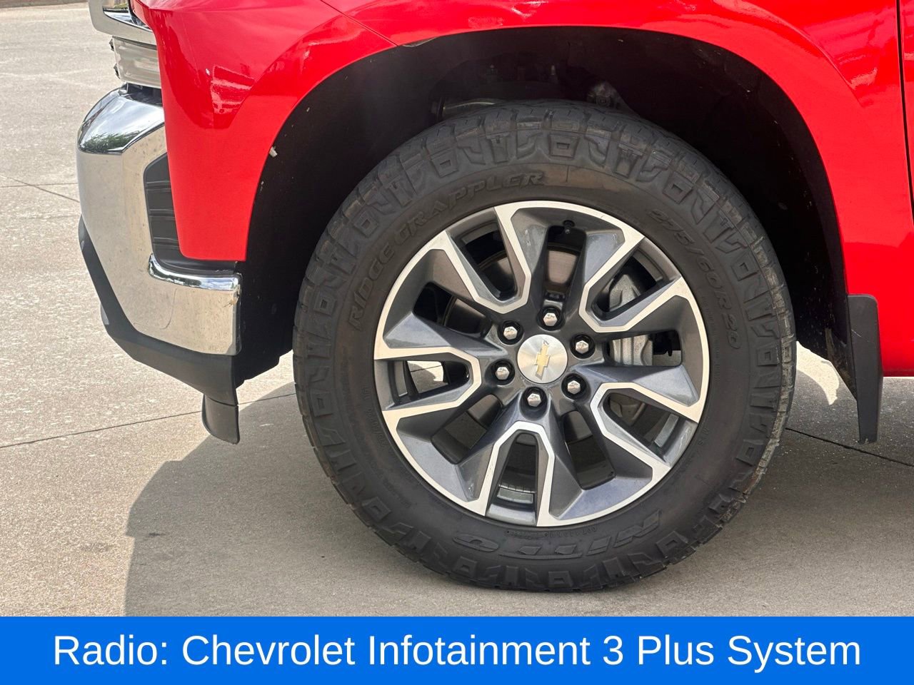 Used 2020 Chevrolet Silverado 1500 LT w/ Texas Edition AWD/4WD image 11