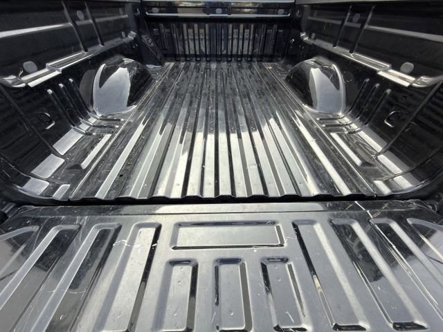 Used 2015 GMC Canyon SLT image 26