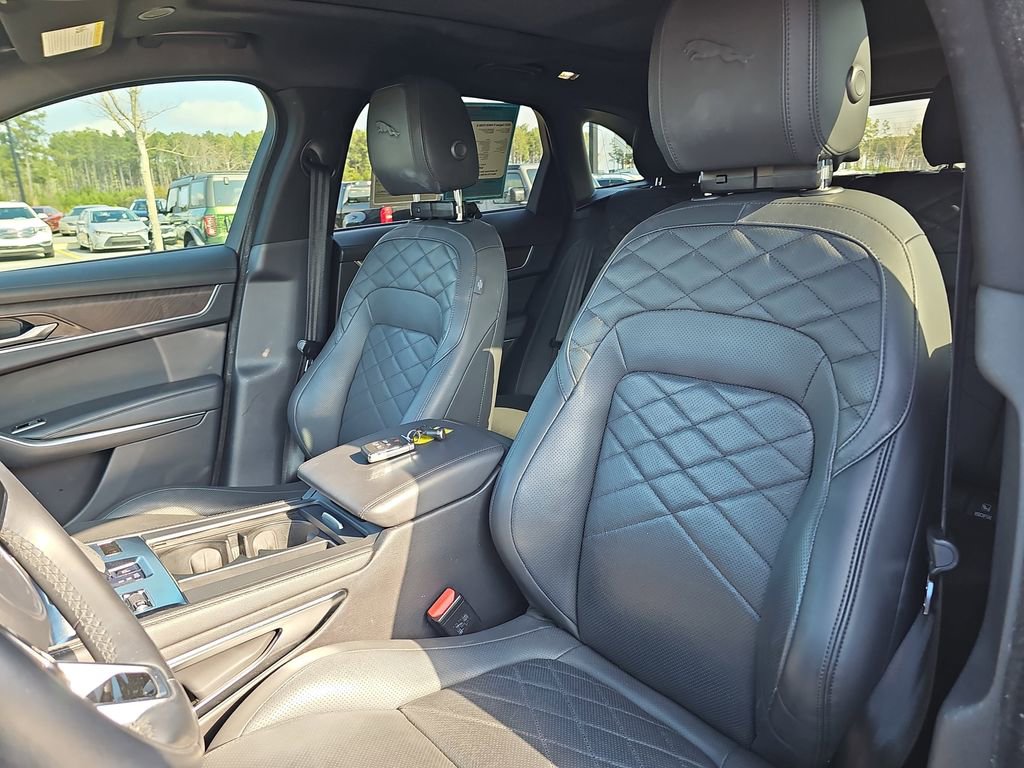Used 2023 Jaguar F-PACE S image 19