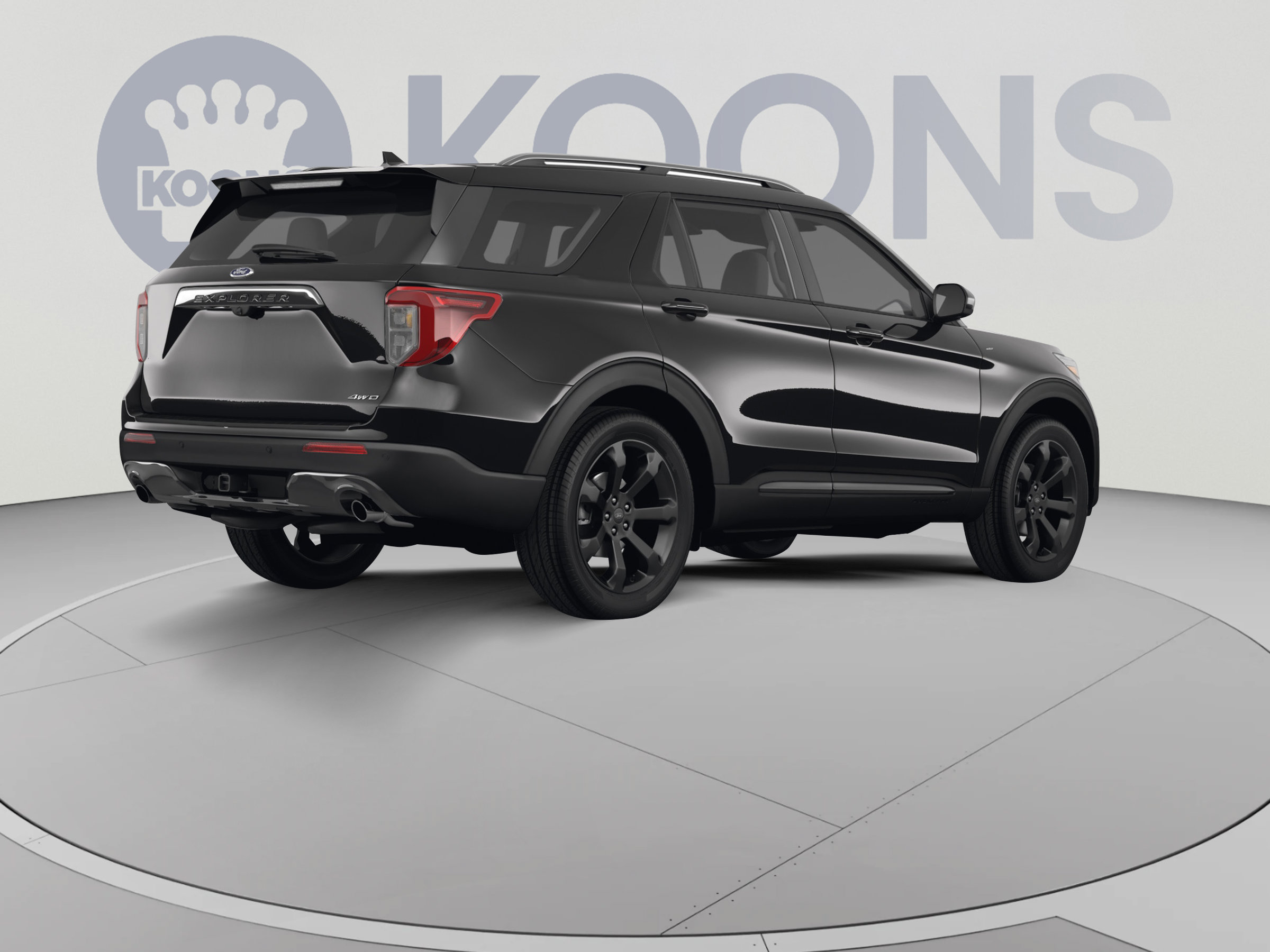 Used 2023 Ford Explorer XLT w/ Equipment Group 202A AWD/4WD image 4
