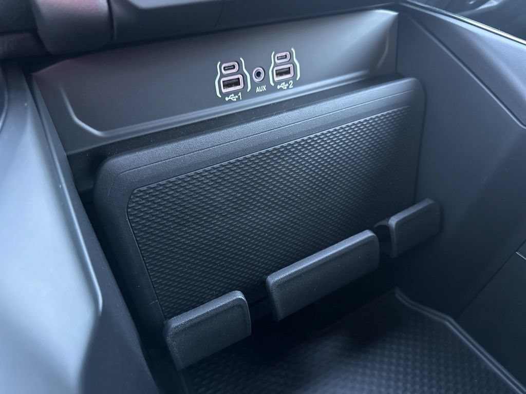 New 2026 RAM 1500 Express AWD/4WD image 23