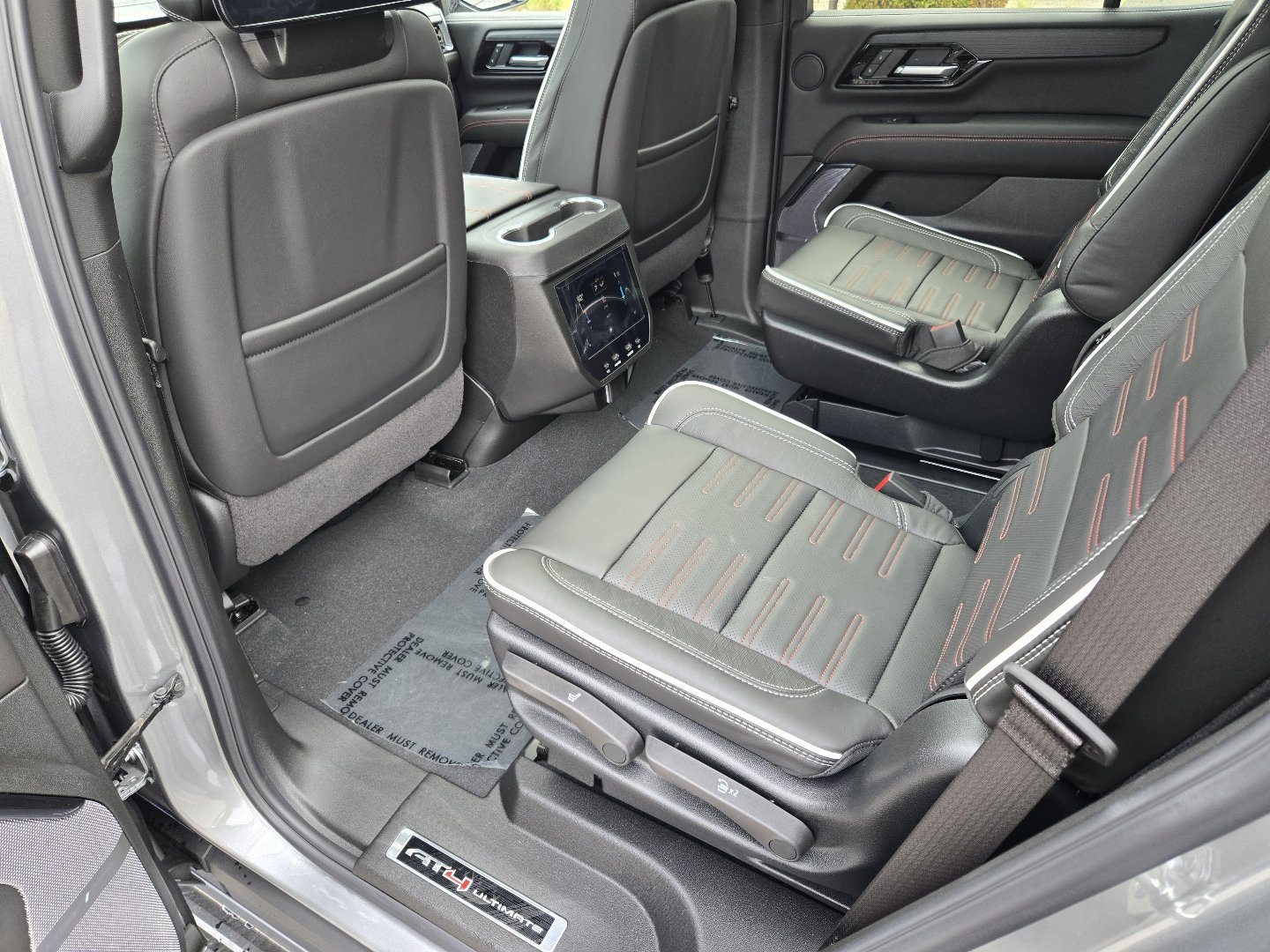 New 2026 GMC Yukon AT4 Ultimate AWD/4WD image 33