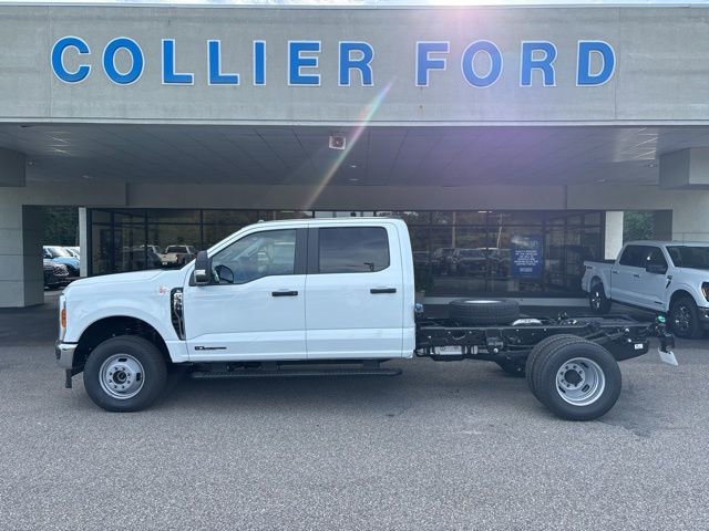 New 2026 Ford F350 XL w/ XL Chrome Package image 24