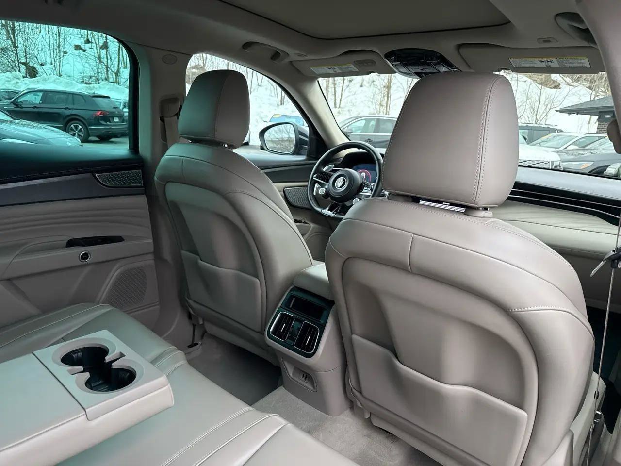 Used 2023 Maserati Grecale GT image 32