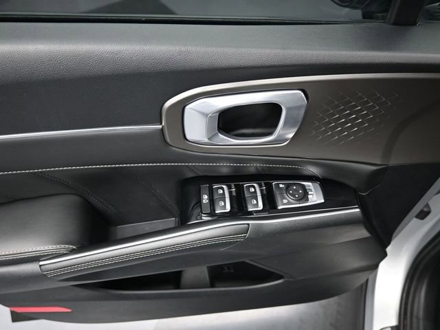 Used 2021 Kia Sorento SX image 23