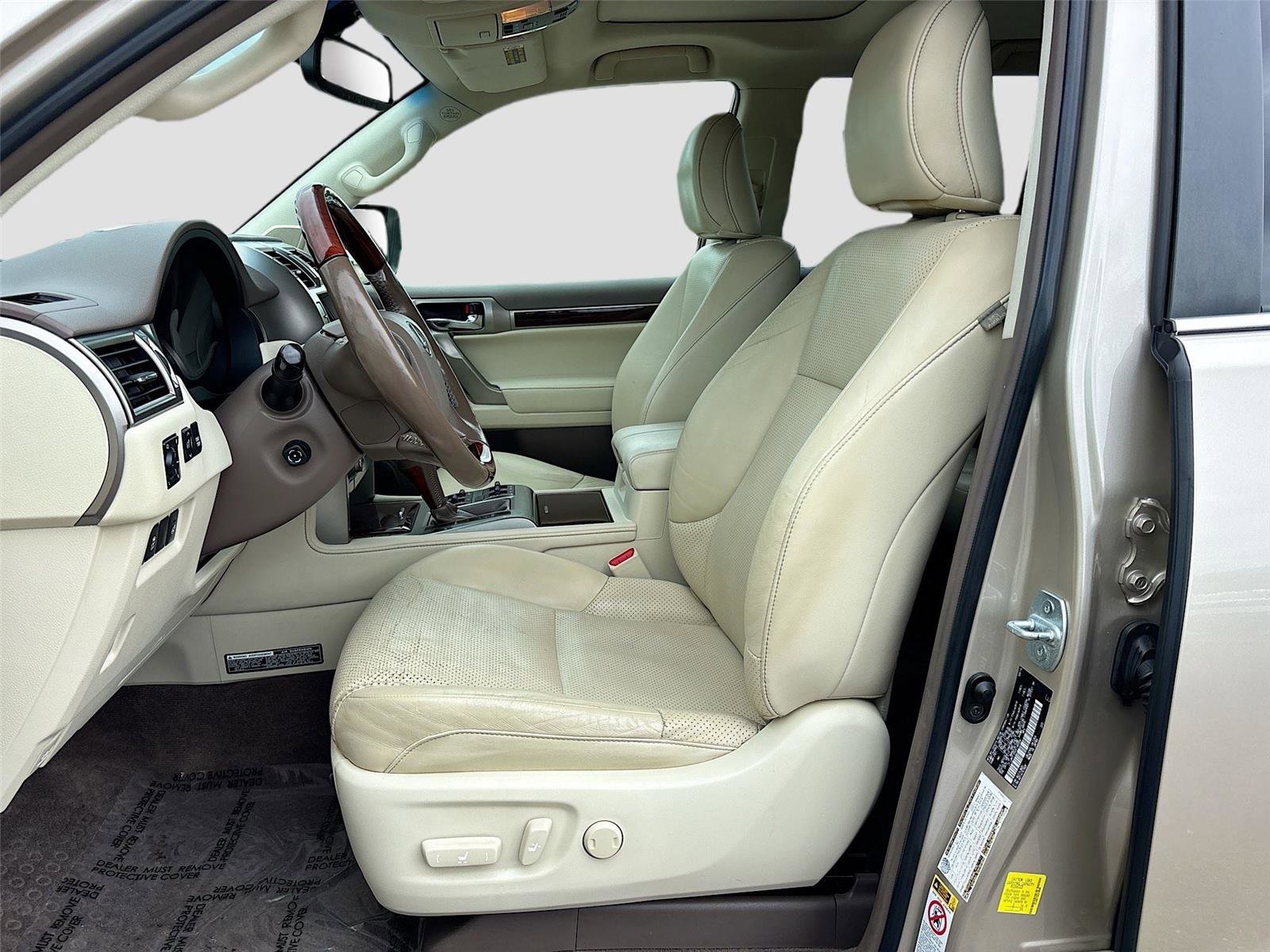 Used 2016 Lexus GX 460 Luxury w/ Preferred Accessory Package AWD/4WD image 21