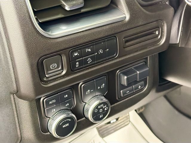 Used 2023 GMC Yukon XL AT4 w/ LPO, Floor Liner Package image 10