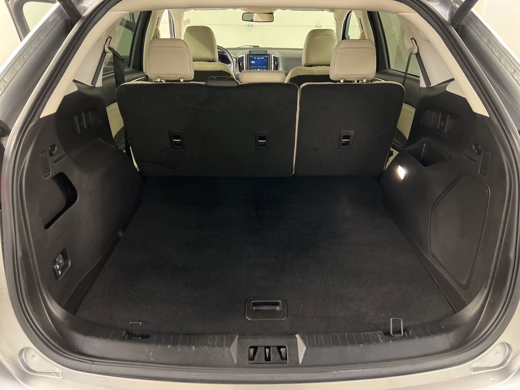 Certified 2024 Ford Edge Titanium AWD/4WD image 32