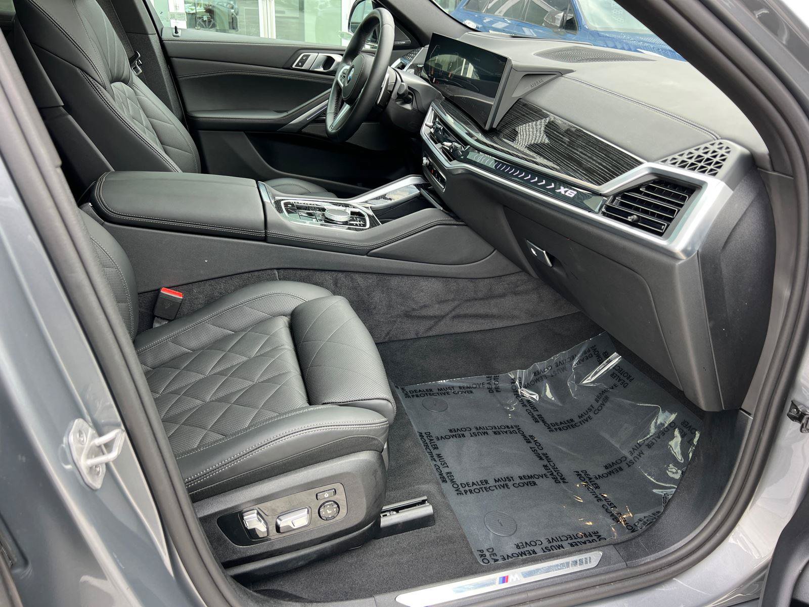 Used 2026 BMW X6 xDrive40i AWD/4WD image 13