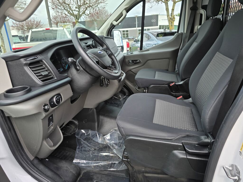 Used 2024 Ford Transit 250 Low Roof w/ Exterior Upgrade Package image 16