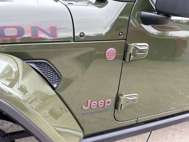 Used 2020 Jeep Wrangler Unlimited Rubicon AWD/4WD image 16