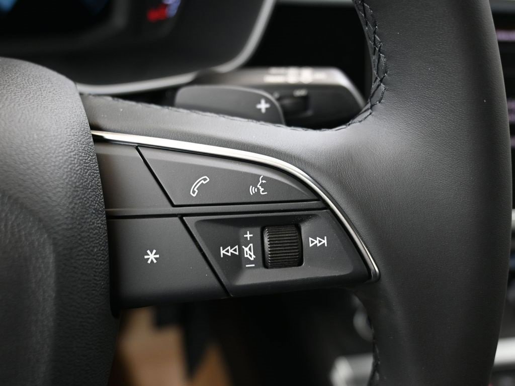 New 2025 Audi Q3 2.0T Premium image 28