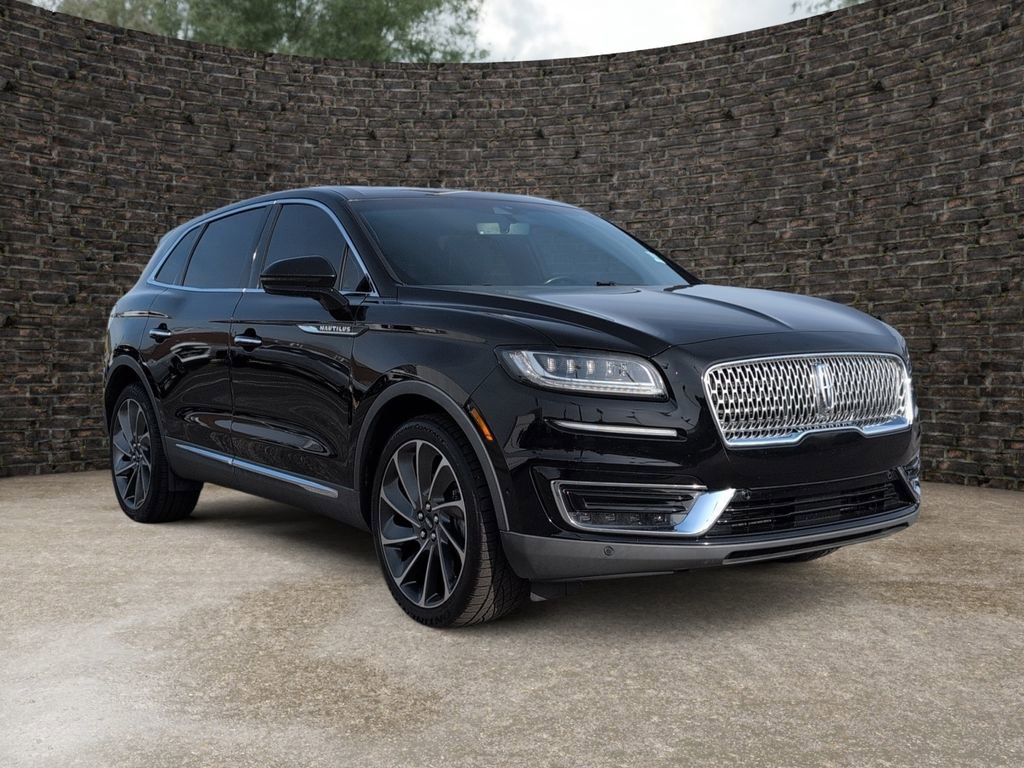 Used 2020 Lincoln Nautilus Reserve w/ Equipment Group 202A image 2