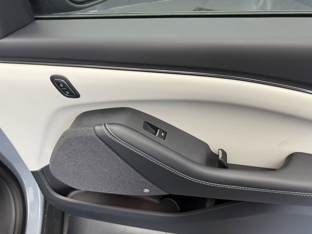 New 2025 Ford Mustang Mach-E Premium w/ Interior Protection Package image 63