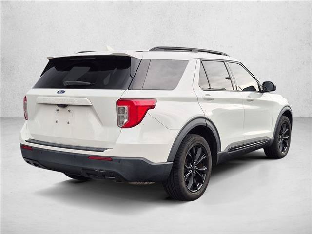 Used 2020 Ford Explorer XLT w/ Equipment Group 202A AWD/4WD image 5