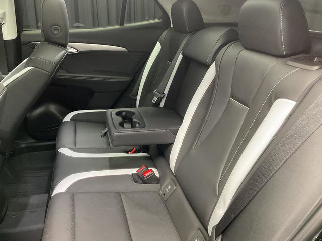 New 2026 Buick Envision Sport Touring image 9
