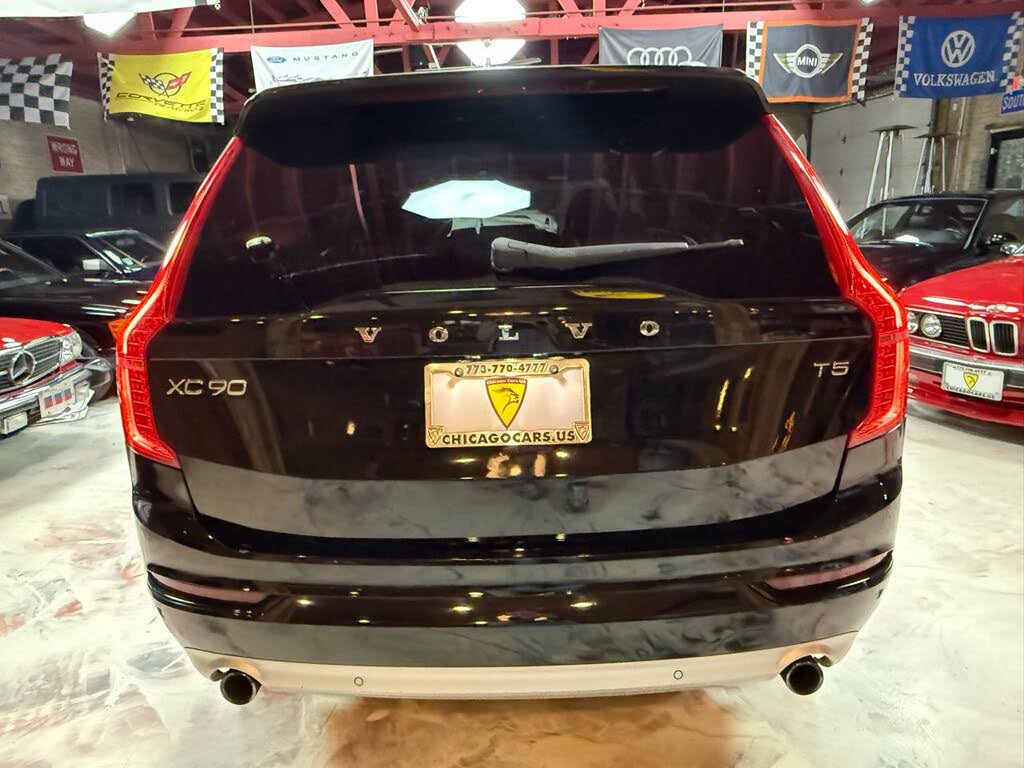 Used 2018 Volvo XC90 T5 Momentum w/ Convenience Package FWD image 8