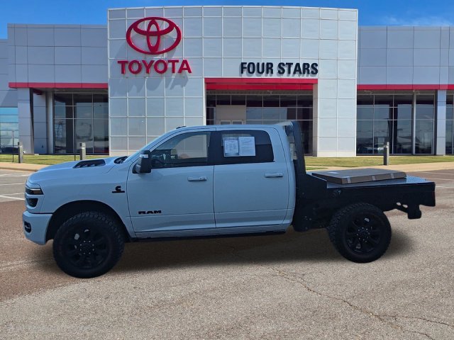 Used 2025 RAM 2500 Laramie AWD/4WD image 1