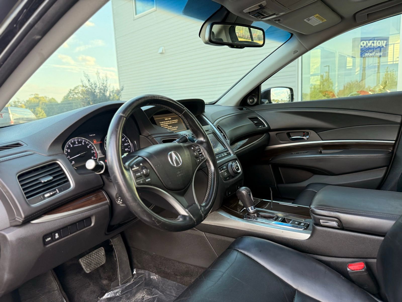 Used 2014 Acura RLX w/ Technology Package image 10