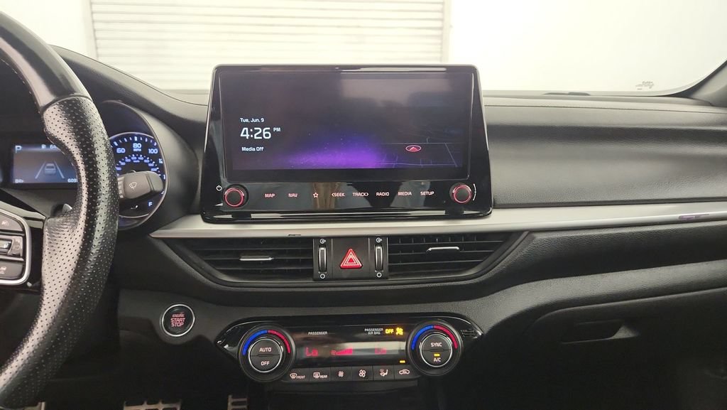 Used 2023 Kia Forte GT FWD image 13
