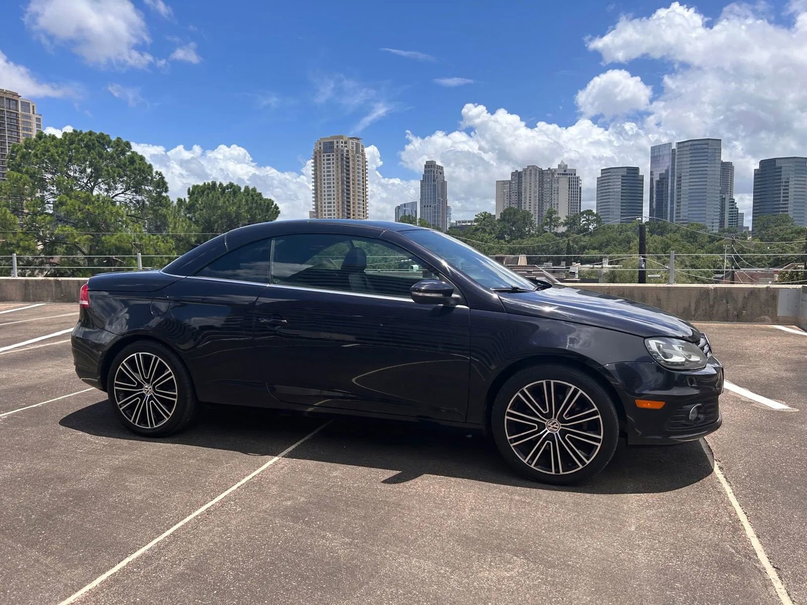 Used 2013 Volkswagen Eos image 12