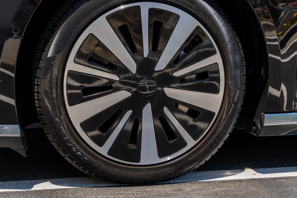 Used 2023 Lucid Air Pure AWD/4WD image 23