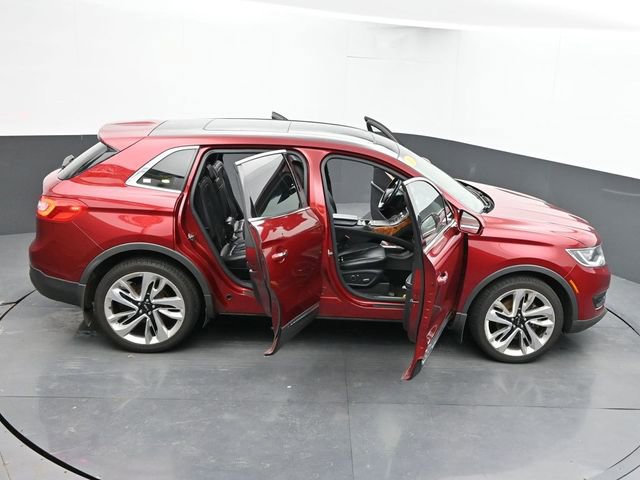 Used 2016 Lincoln MKX Reserve w/ Driver Assistance Package image 46