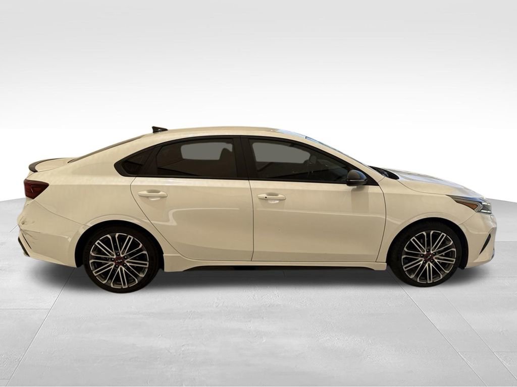 Used 2023 Kia Forte GT FWD image 7