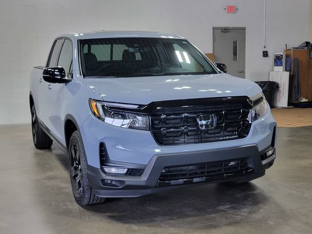 Certified 2024 Honda Ridgeline Black Edition image 4