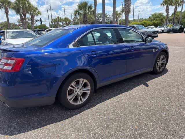 Used 2015 Ford Taurus SEL FWD image 10