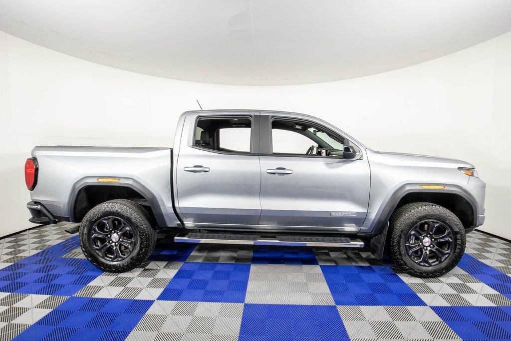 Used 2024 GMC Canyon Elevation image 4