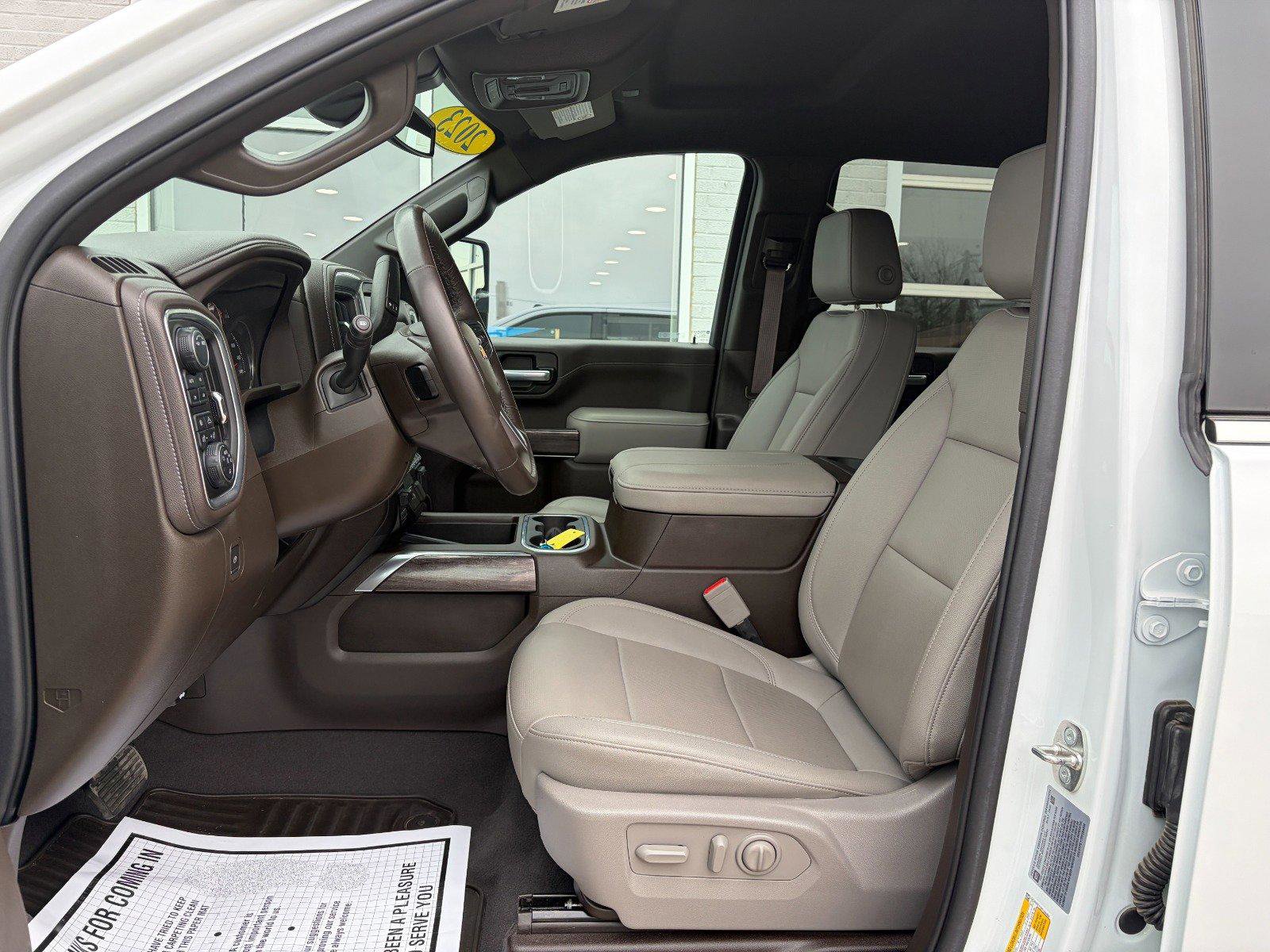 Used 2023 Chevrolet Silverado 2500 LTZ w/ Z71 Chrome Sport Edition image 9