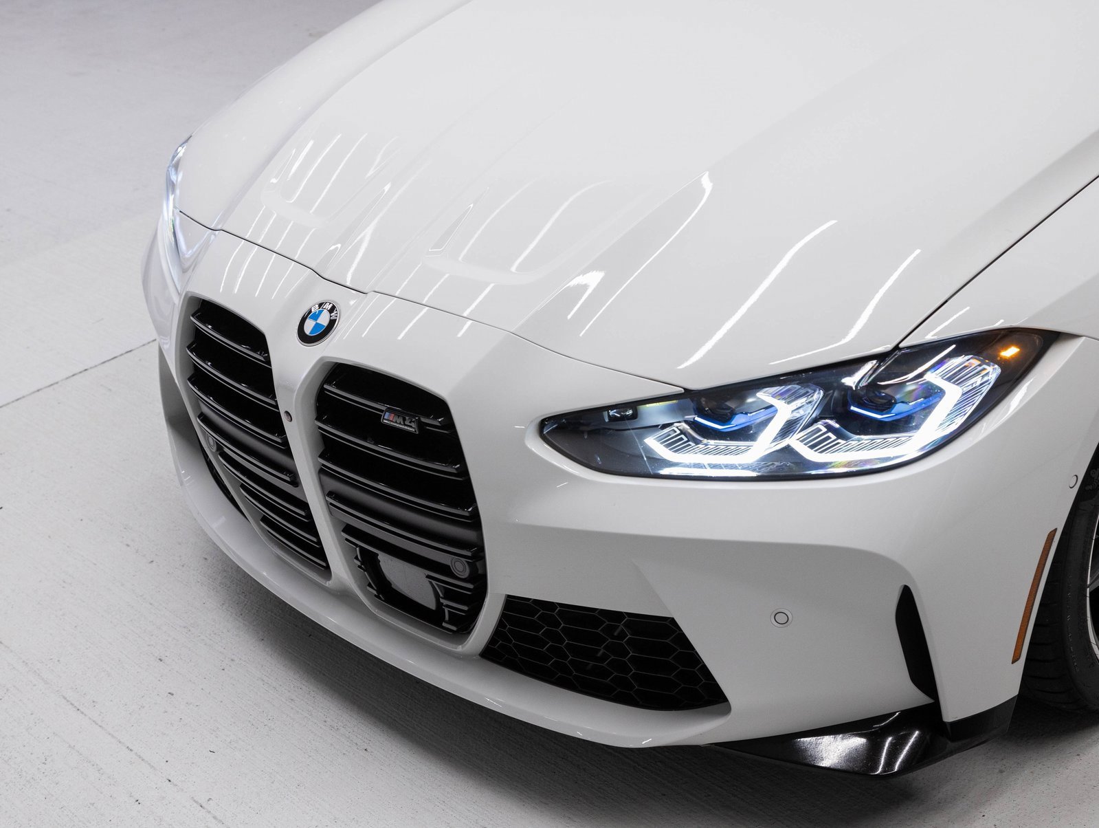 Used 2023 BMW M4 xDrive Competition image 34