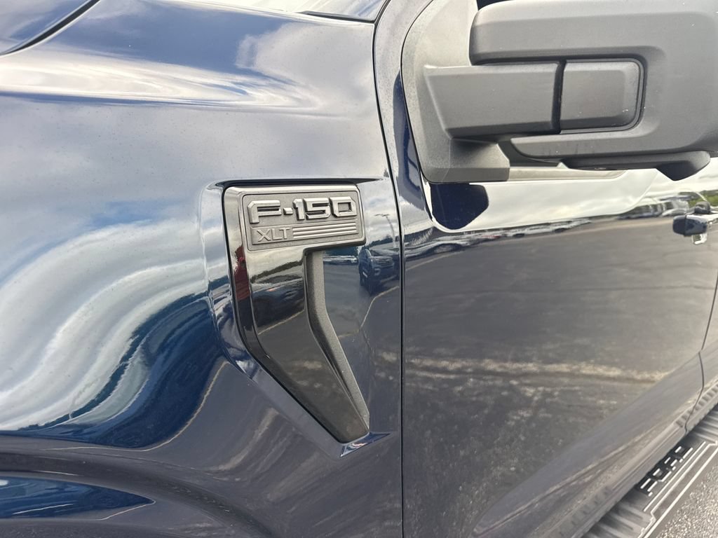 Used 2025 Ford F150 XLT w/ Equipment Group 302A MID AWD/4WD image 18