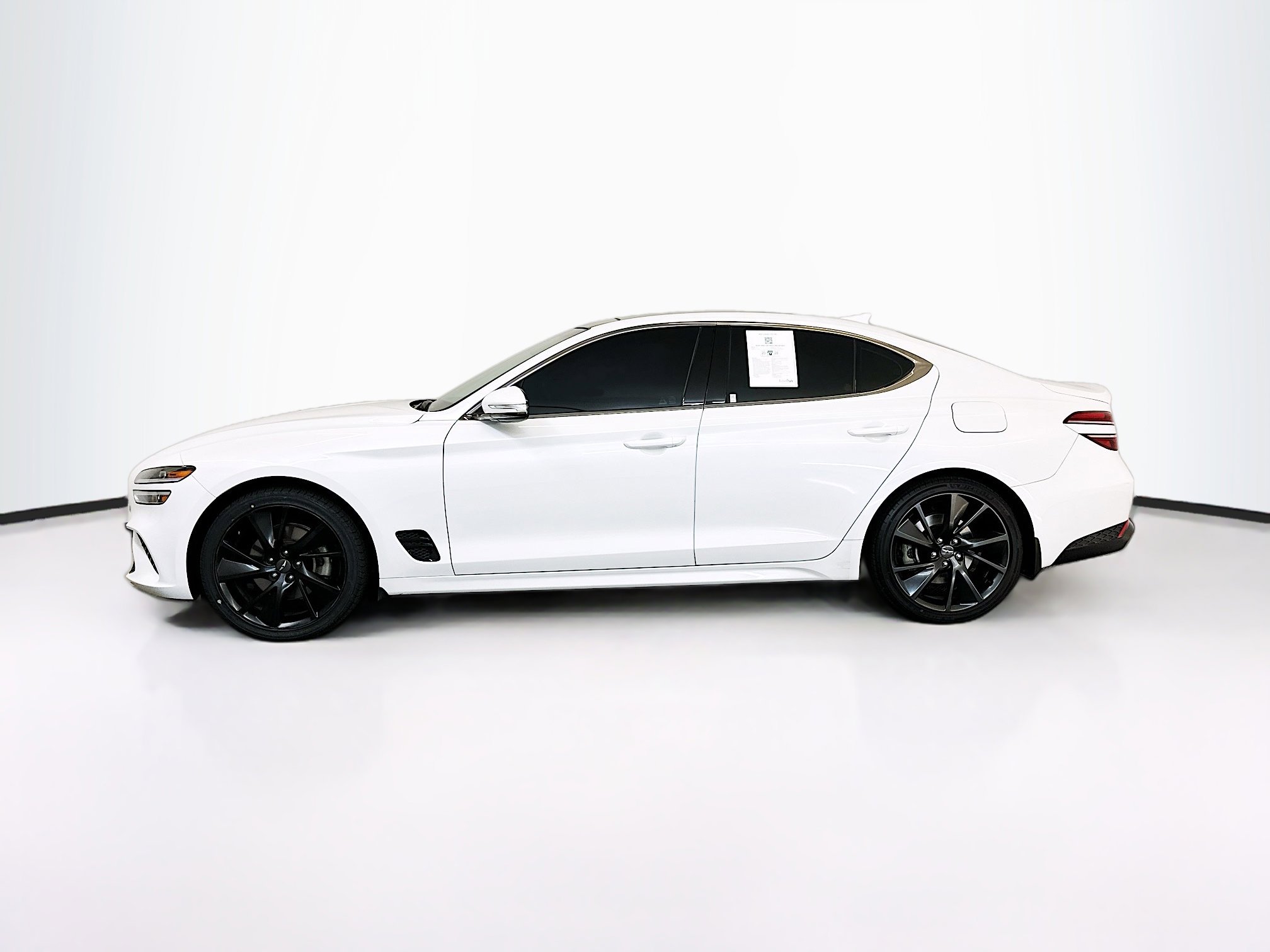 Used 2023 Genesis G70 2.0T w/ Sport Prestige Package image 4
