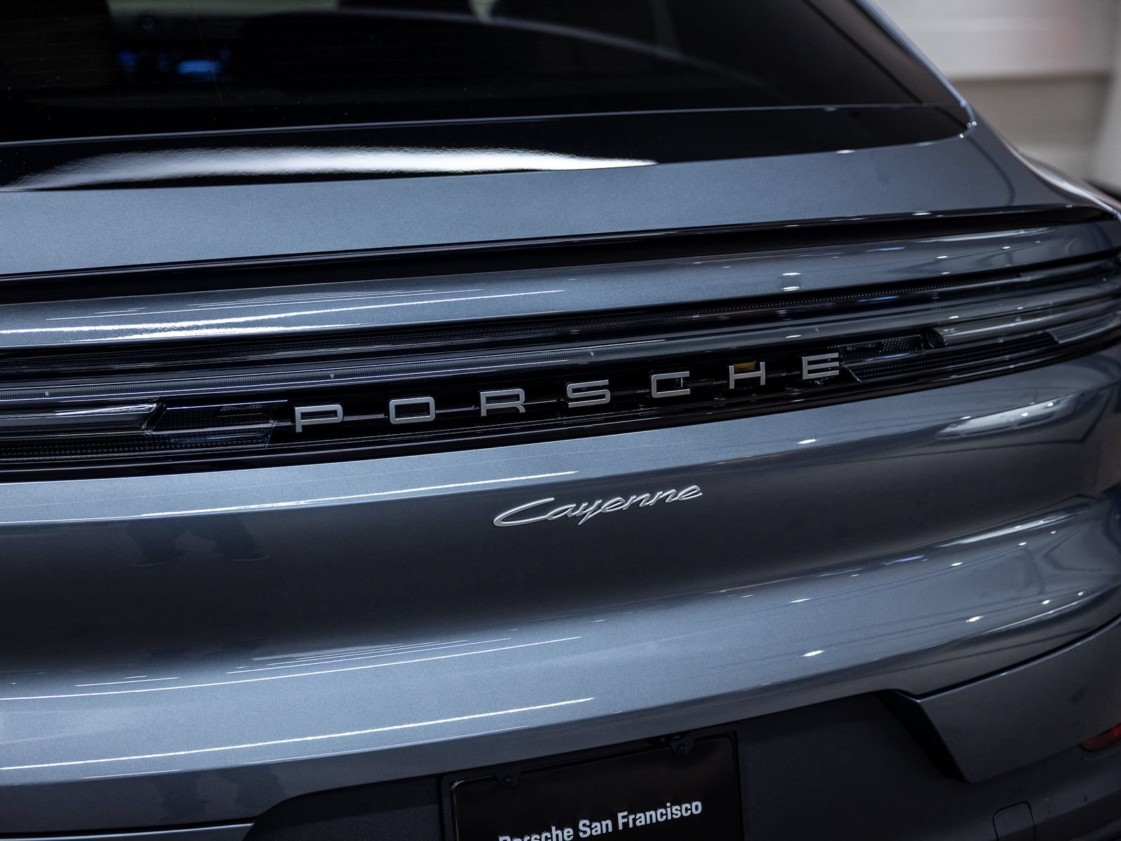 New 2026 Porsche Cayenne Coupe AWD/4WD image 25