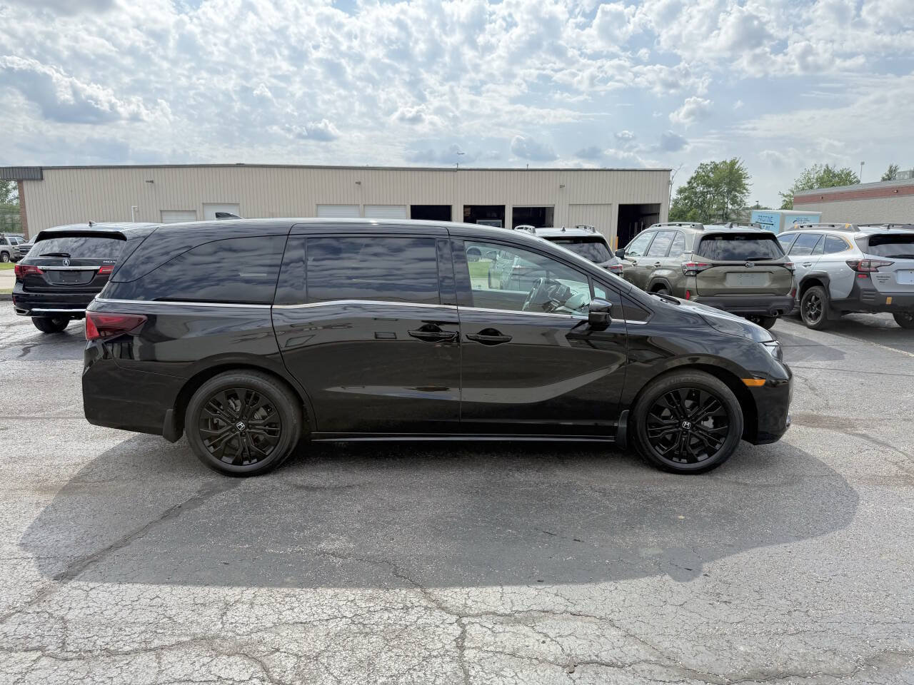 Used 2025 Honda Odyssey Sport-L image 5