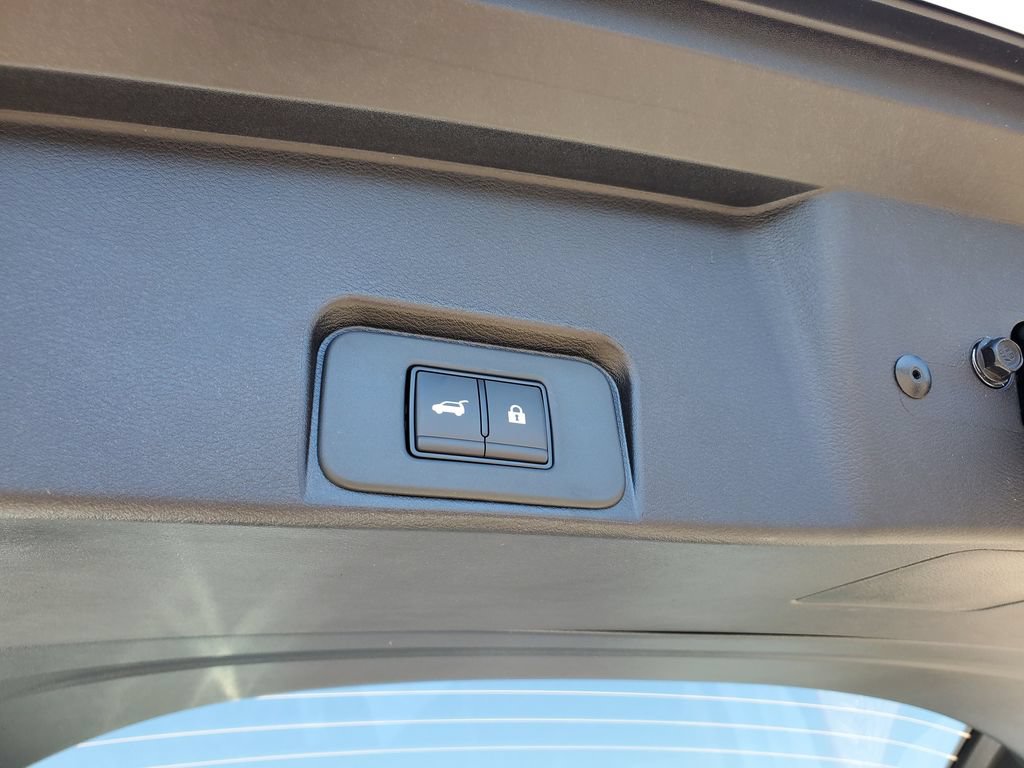 New 2026 Nissan Rogue SV AWD/4WD image 9