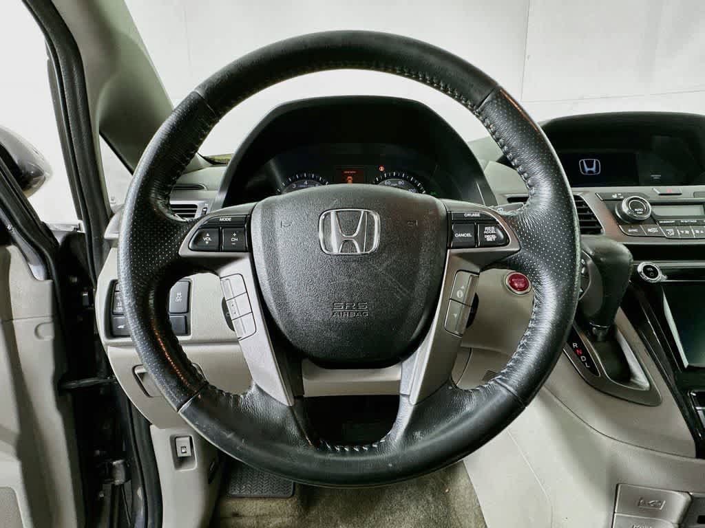Used 2014 Honda Odyssey Touring Elite image 16