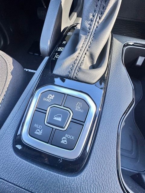 New 2026 Nissan Frontier SV w/ SV Convenience Package image 19