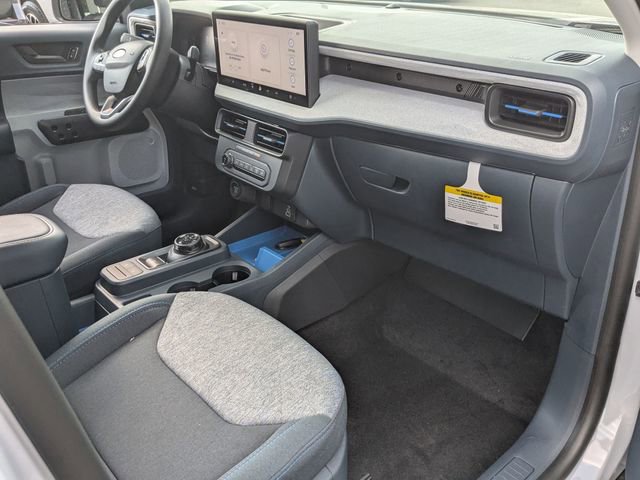 New 2025 Ford Maverick XLT w/ Equipment Group 302A image 24