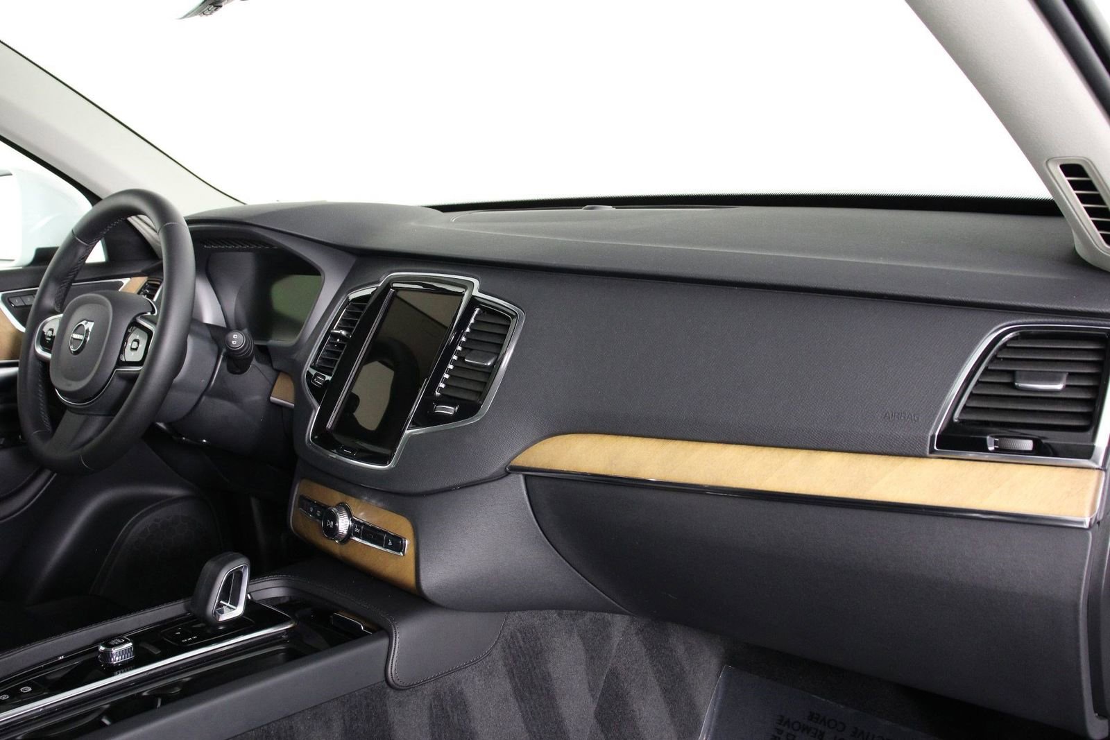 Used 2023 Volvo XC90 B5 Plus w/ Protection Package Premier AWD/4WD image 22