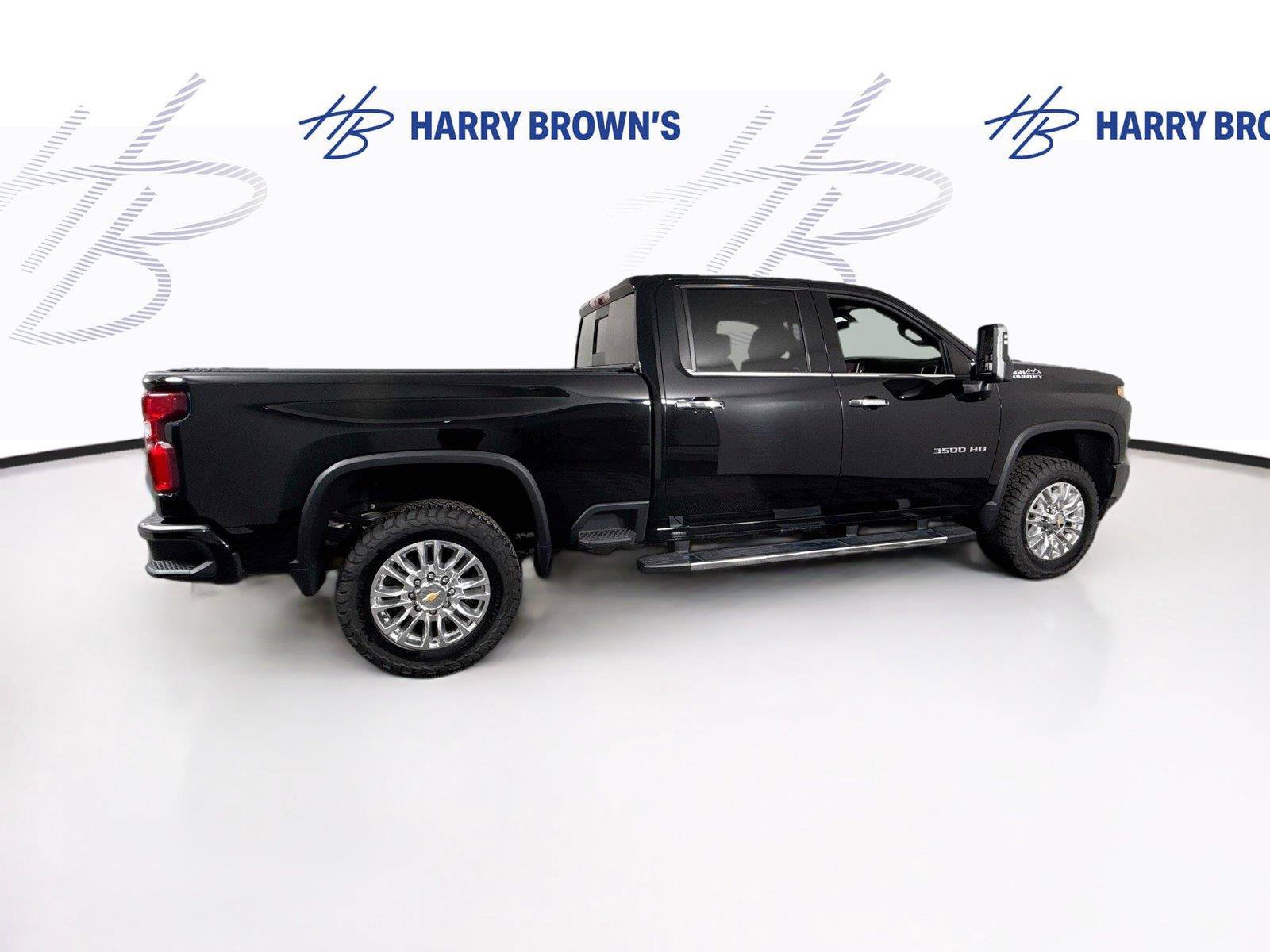 Used 2022 Chevrolet Silverado 3500 High Country w/ Z71 Off-Road Package AWD/4WD image 34