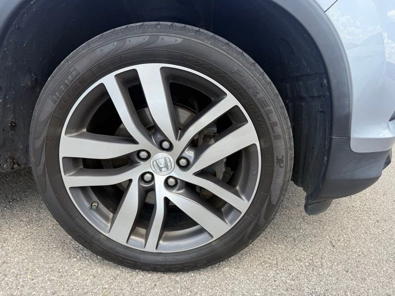 Used 2016 Honda Pilot Elite image 4